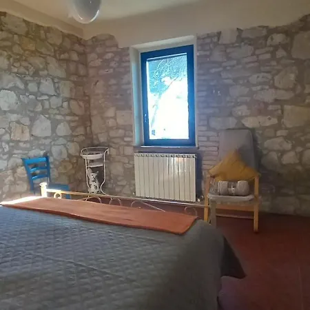 2 Girasoli Primo Piano Apartment *