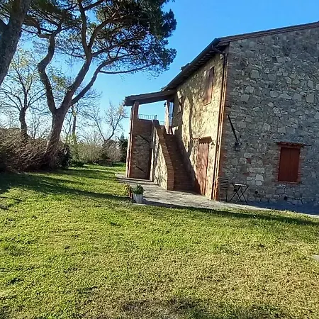 2 Girasoli Primo Piano Apartment Sanfatucchio